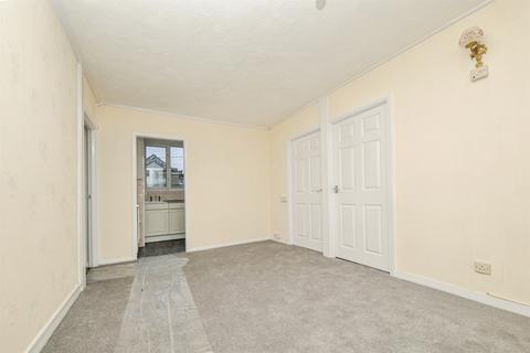 2 bedroom detached bungalow for sale, Yew Way, Jaywick, CLACTON-ON-SEA
