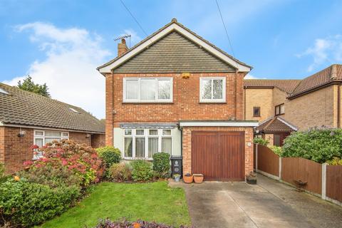 3 bedroom detached house for sale, Jameson Road, CLACTON-ON-SEA