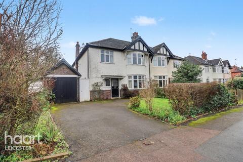 4 bedroom semi-detached house for sale, Shanklin Drive, Leicester