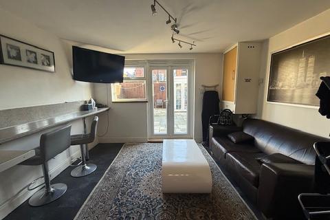 undefined, Camlan Road, BROMLEY, BR1