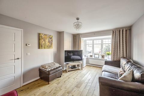 undefined, Holly Field Crescent, Edenthorpe, Doncaster