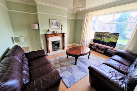 4 bedroom semi-detached house for sale, Tenter Balk Lane, Adwick-Le-Street, Doncaster