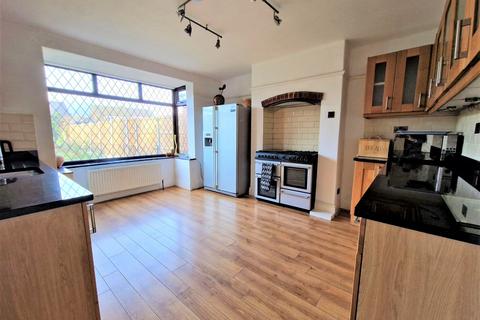 4 bedroom semi-detached house for sale, Tenter Balk Lane, Adwick-Le-Street, Doncaster