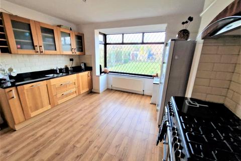 4 bedroom semi-detached house for sale, Tenter Balk Lane, Adwick-Le-Street, Doncaster
