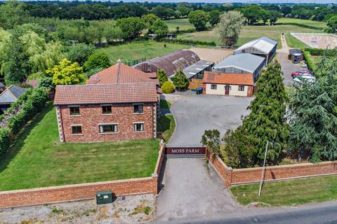 undefined, Moss Road, Moss, Doncaster