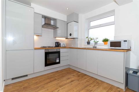 2 bedroom flat for sale, Reigate Road, Worthing