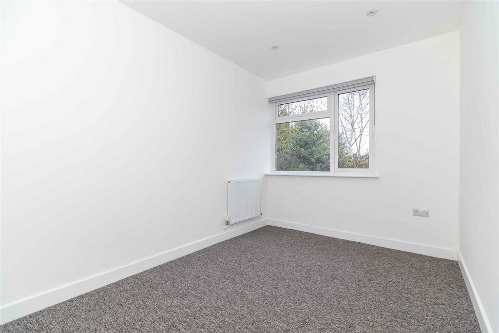 Reigate-2.jpg