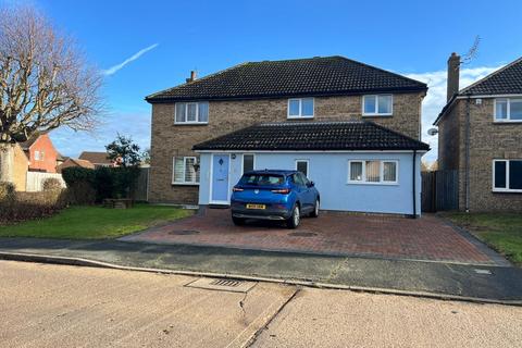 4 bedroom detached house for sale, Frietuna Road, Kirby Cross, Frinton-on-Sea, CO13