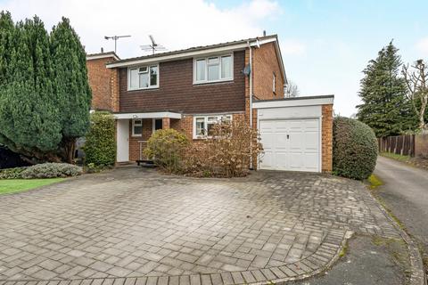 undefined, Muirfield Road, Surrey GU21