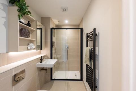 undefined, Egerton Road, Twickenham TW2