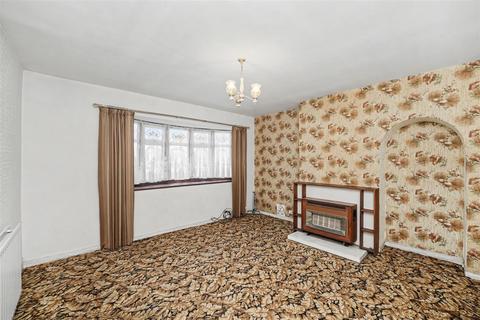 3 bedroom end of terrace house for sale, Larches Avenue, Enfield