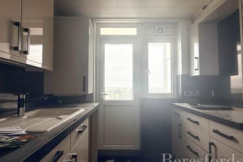undefined, Victor Court, Hornchurch, RM12