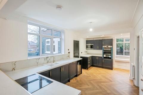 4 bedroom semi-detached house for sale, Thorne Road, Wheatley, Doncaster