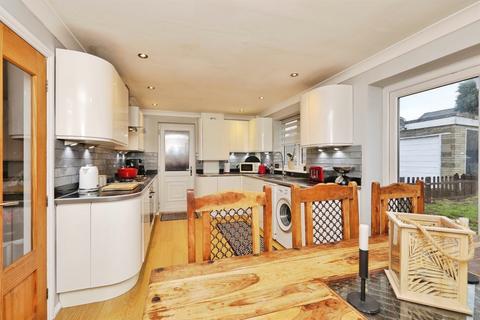 3 bedroom semi-detached house for sale, Osborne Road, Kiveton Park, Sheffield