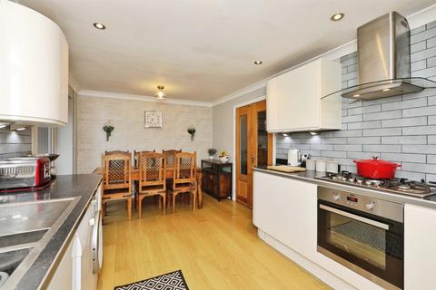 3 bedroom semi-detached house for sale, Osborne Road, Kiveton Park, Sheffield