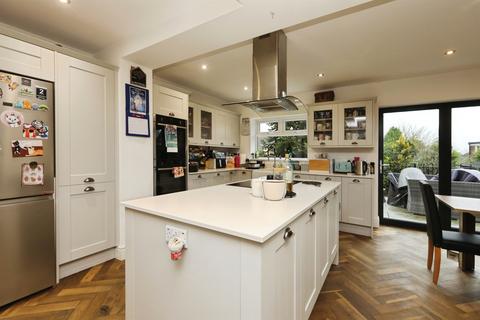 3 bedroom detached house for sale, Nursery Road, Dinnington, Sheffield