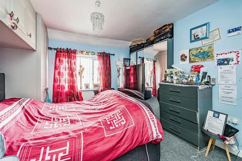 undefined, Richards Road, Tipton