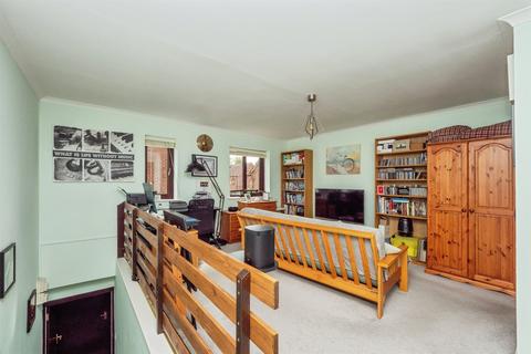 1 bedroom flat for sale, Butt Farm Close, Winterbourne Abbas, DORCHESTER