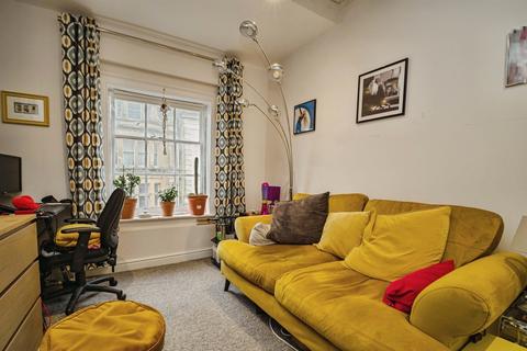 1 bedroom flat for sale, Cornhill, Dorchester
