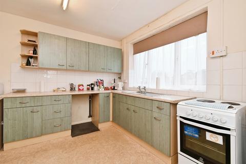 2 bedroom maisonette for sale, Victoria Road, Diss