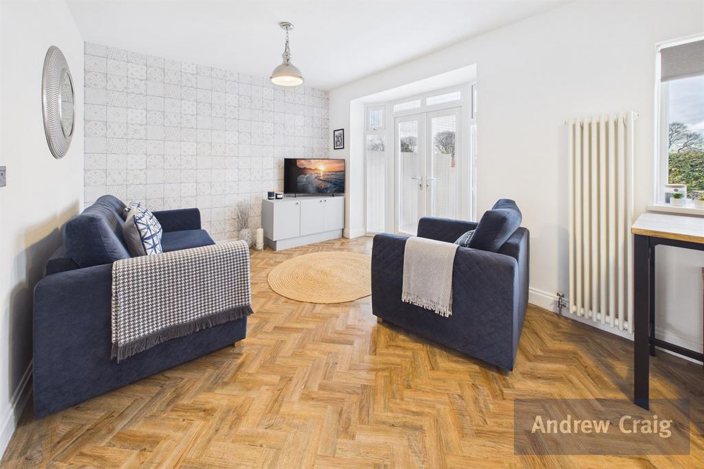 Diner/Family Room