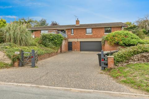 4 bedroom detached house for sale, High Road, Needham, Harleston