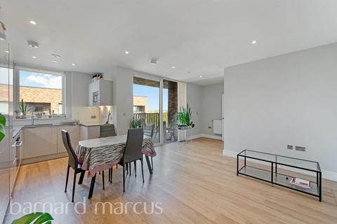 1 bedroom apartment for sale, Plough Lane, London