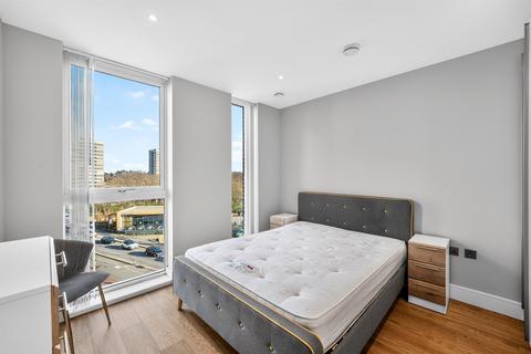 1 bedroom apartment for sale, Plough Lane, London