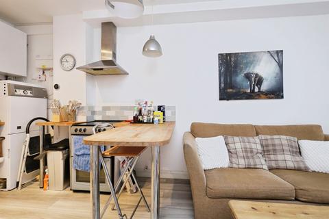 1 bedroom terraced house for sale, Grove Road, Eastbourne