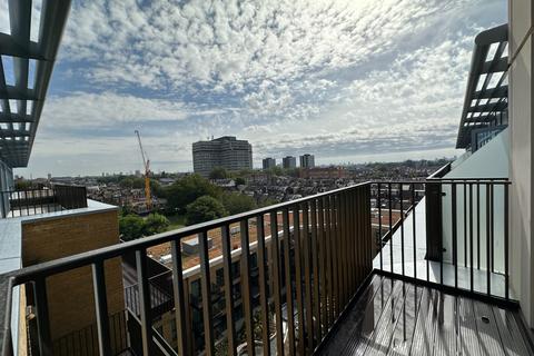 Parr's Way, London