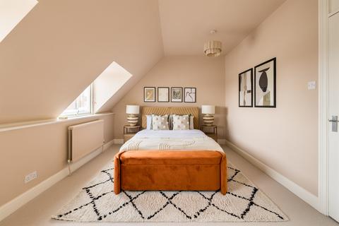 4 bedroom apartment for sale, Charleville Road, London