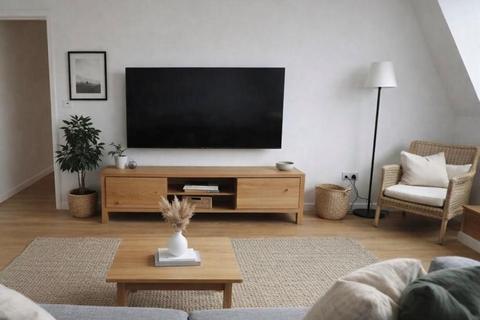1 bedroom apartment for sale, CHALLENGE COURT, LEATHERHEAD, KT22