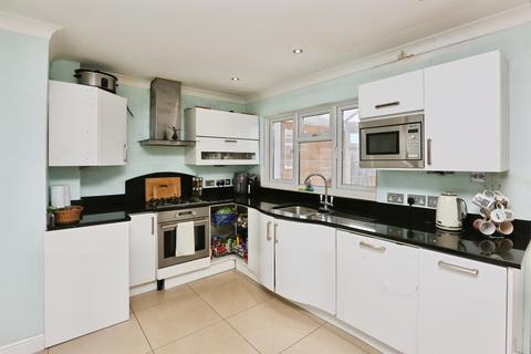 undefined, Scotter Road, Bishopstoke, Eastleigh