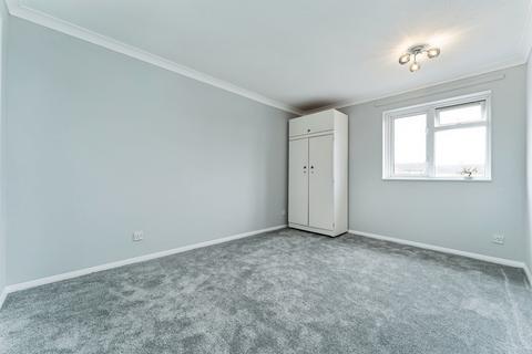 undefined, Abbots Way, Ely