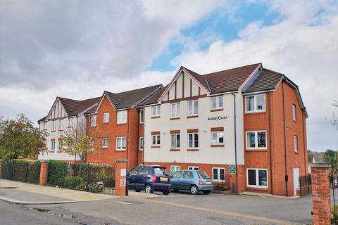 undefined, Winchmore Hill Road, London