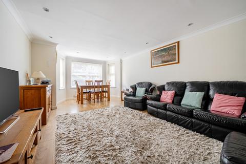 2 bedroom flat for sale, Windmill Hill, Enfield