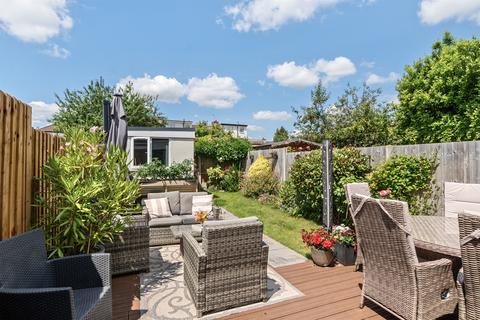 3 bedroom terraced house for sale, Great Cambridge Road, Enfield