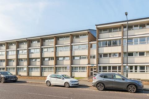 2 bedroom maisonette for sale, Parsonage Lane, Enfield