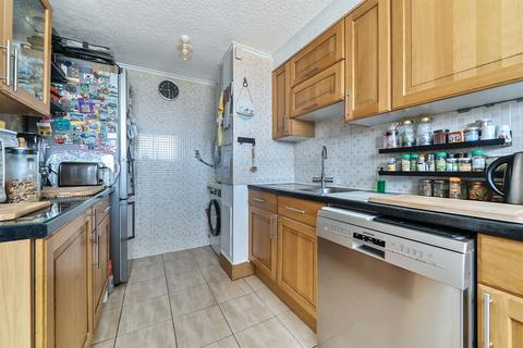 2 bedroom maisonette for sale, Parsonage Lane, Enfield