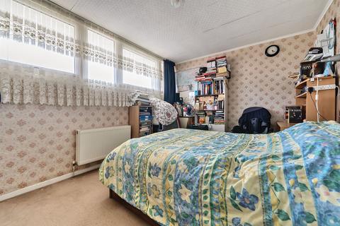 2 bedroom maisonette for sale, Parsonage Lane, Enfield