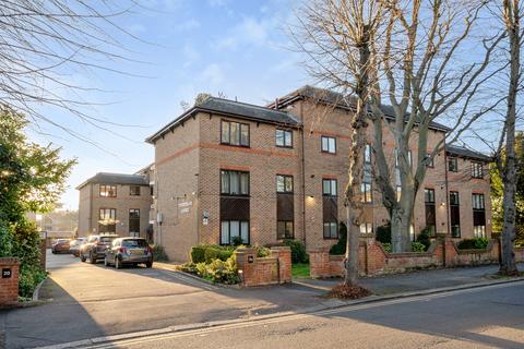 2 bedroom flat for sale, Wellington Road, Enfield