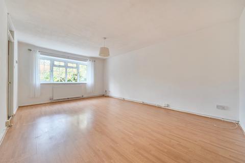 2 bedroom flat for sale, Crofton Way, Enfield
