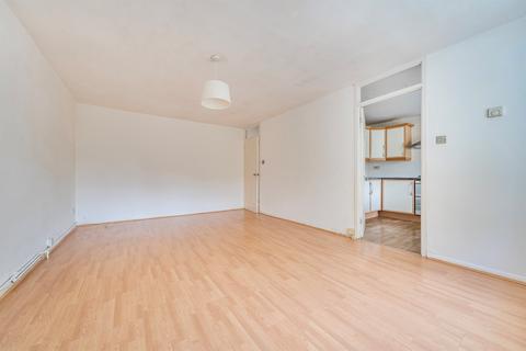 2 bedroom flat for sale, Crofton Way, Enfield