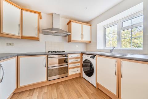 2 bedroom flat for sale, Crofton Way, Enfield