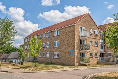 Links Side, Enfield