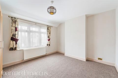3 bedroom end of terrace house for sale, Chase Road, Epsom