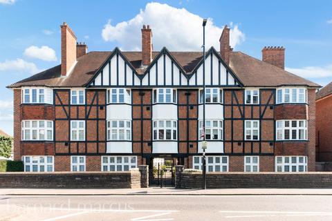 3 bedroom flat for sale, Ashley Road, EPSOM