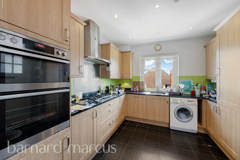 3 bedroom flat for sale, Ashley Road, EPSOM