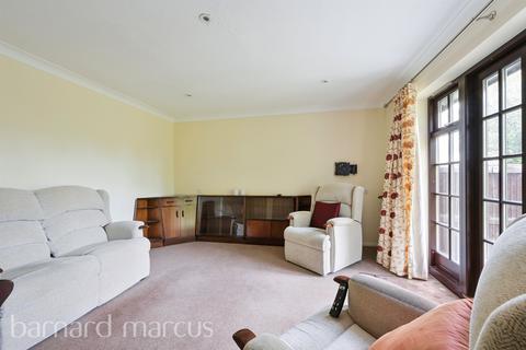 undefined, Bridle Road, Epsom