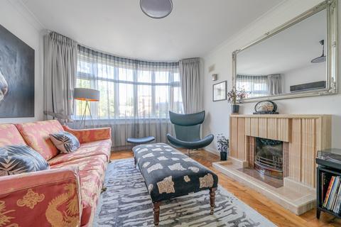 undefined, Hadley Close, London